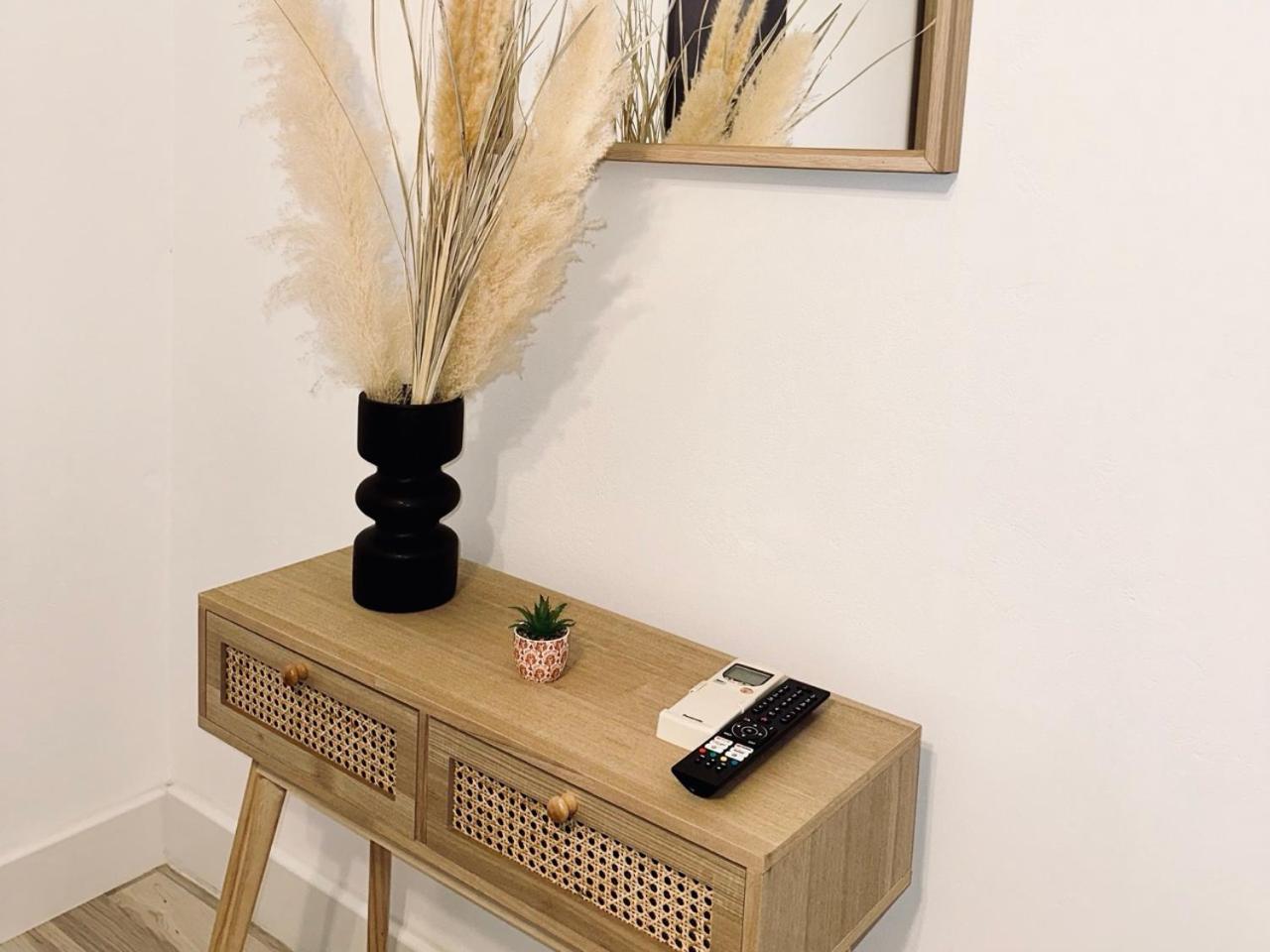 Les Appartements Du Mas - Rose Marie Aigues-Mortes Bagian luar foto