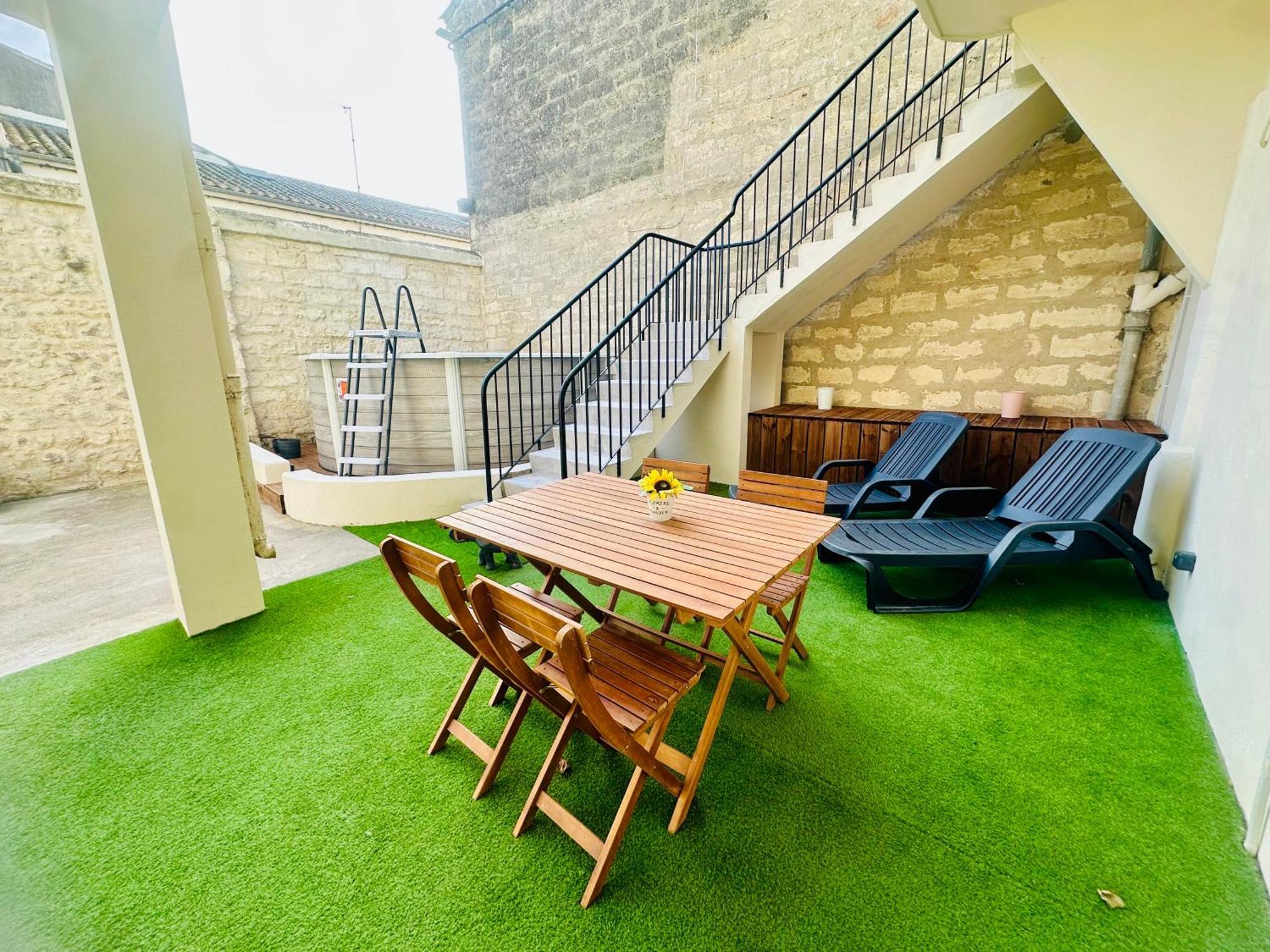 Les Appartements Du Mas - Rose Marie Aigues-Mortes Bagian luar foto